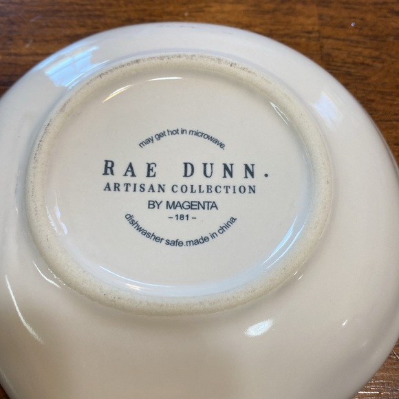 Cat lovers! Rae Dunn “Merry Catmas” spoon rest - Picture 4 of 4